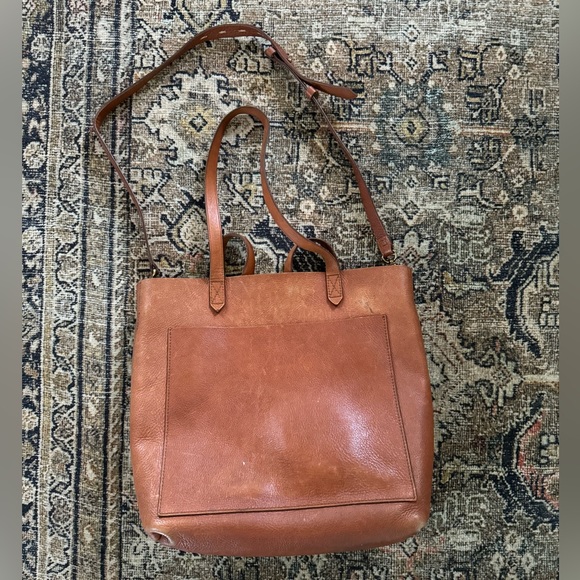 Madewell Handbags - Medium sized madewell tote